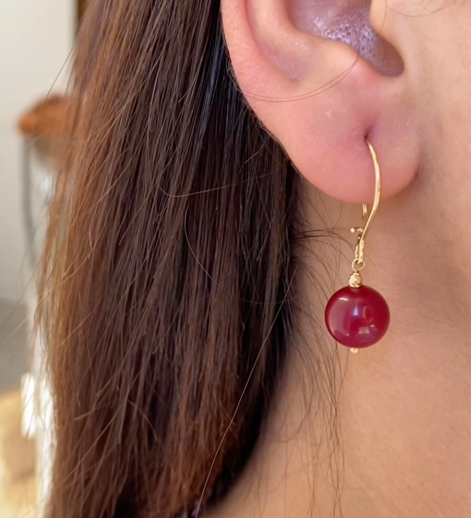 Boucles D'oreilles VALORA en Or 18k Avec Une Pierre Ruby Naturelle